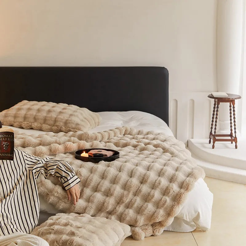 Faux fur blanket throw