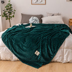 Milk fleece throw blanket in Dark Green