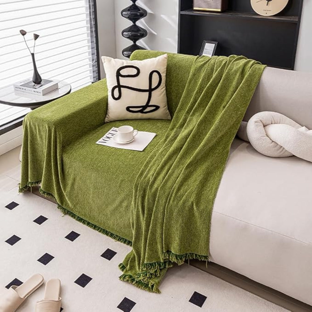 Minimalist couch cover
