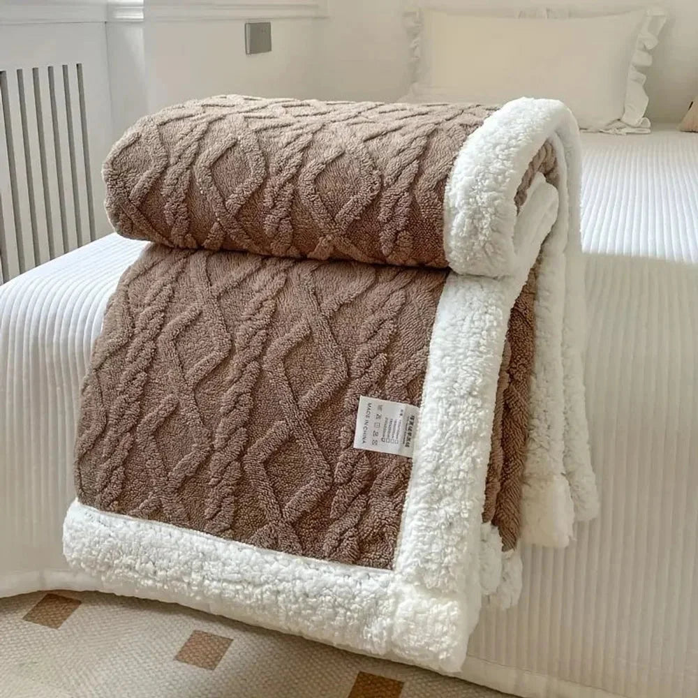 Reversible sherpa fleece blanket