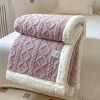 Reversible sherpa fleece blanket